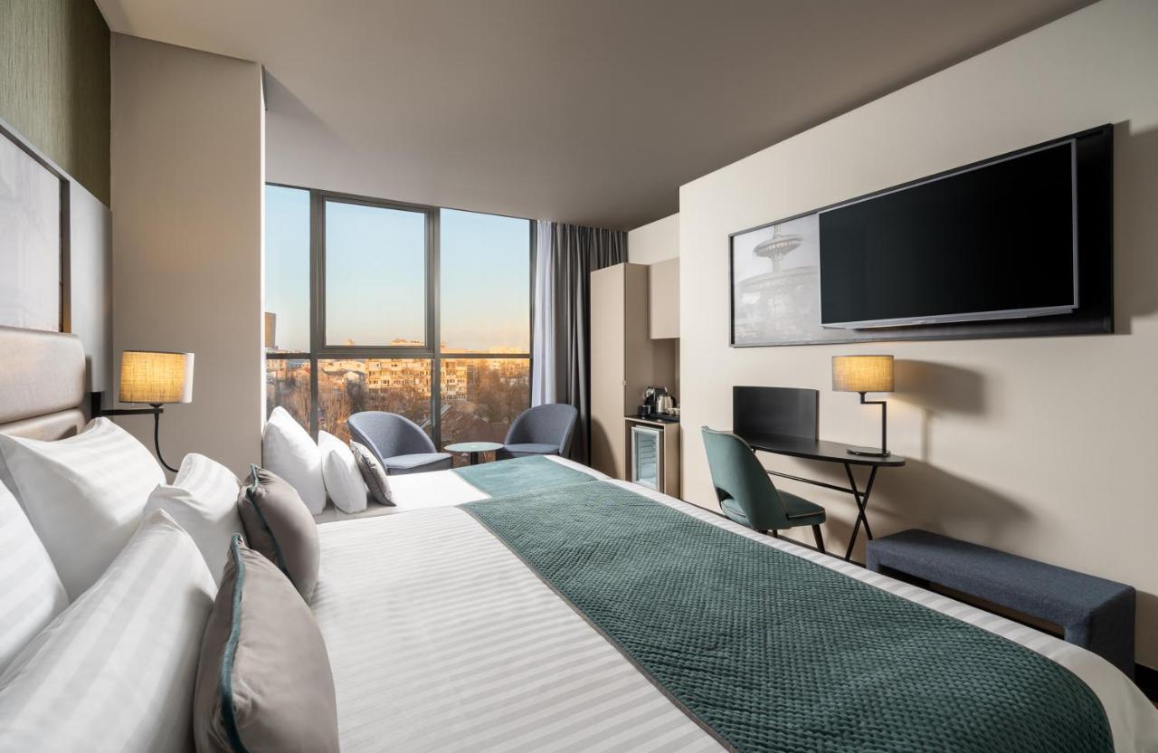 Leonardo Hotel Bucharest City Center Екстериор снимка