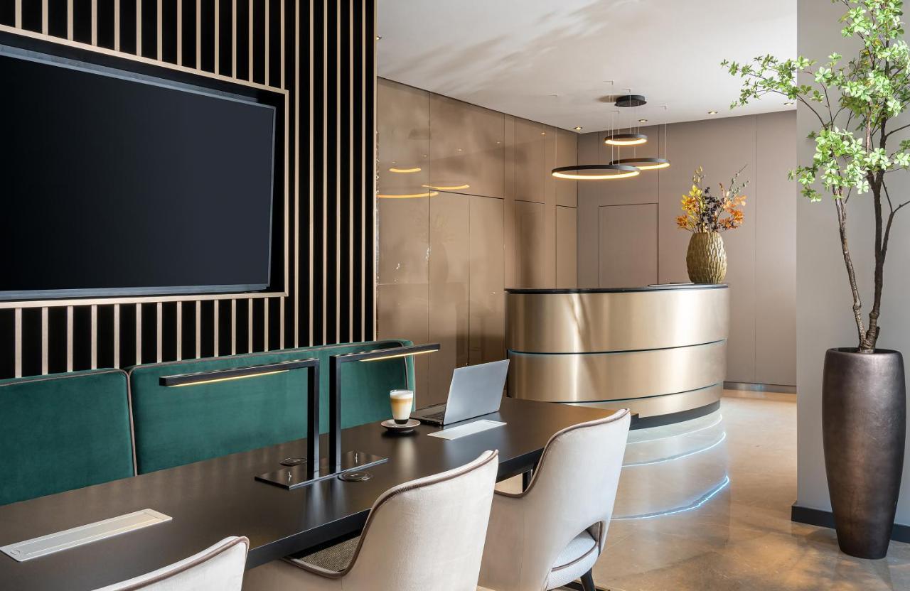 Leonardo Hotel Bucharest City Center Екстериор снимка
