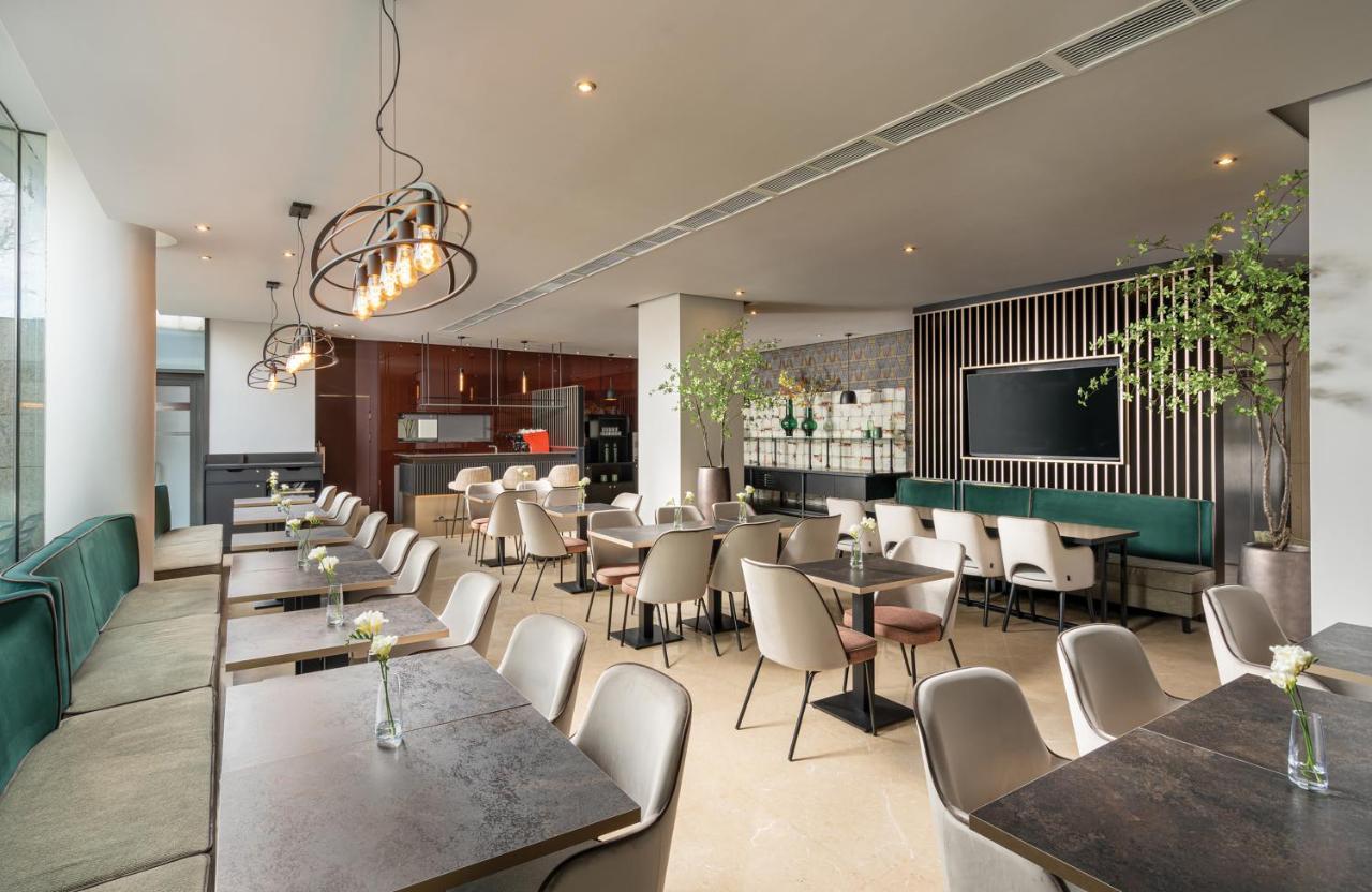 Leonardo Hotel Bucharest City Center Екстериор снимка