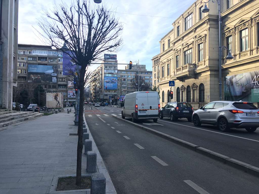 Leonardo Hotel Bucharest City Center Екстериор снимка